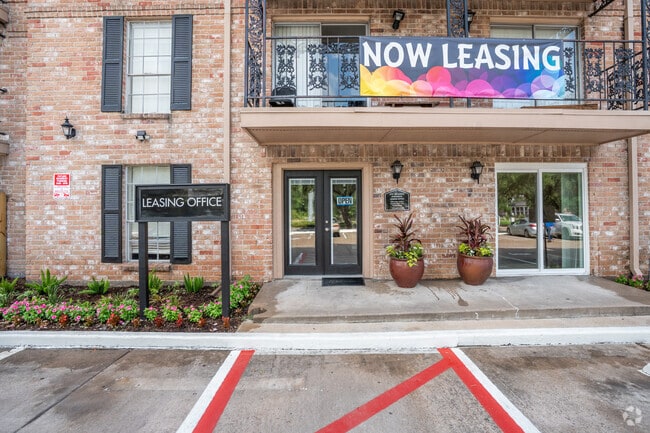 Building Photo - 8751 Broadway  Management Co LLC