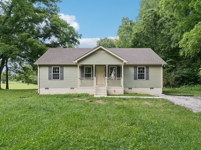 Primary Photo - 372 Summitville Rd