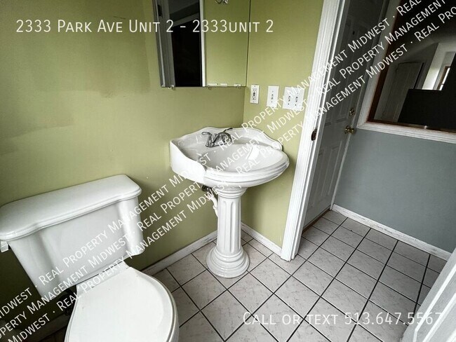Building Photo - 2333 Park Ave