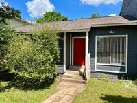 Building Photo - 122 Hillside Dr