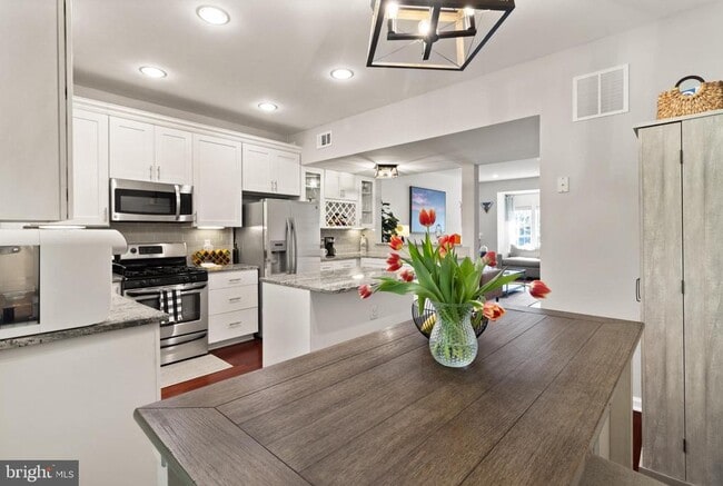 Building Photo - 4326 Sutler Hill Square