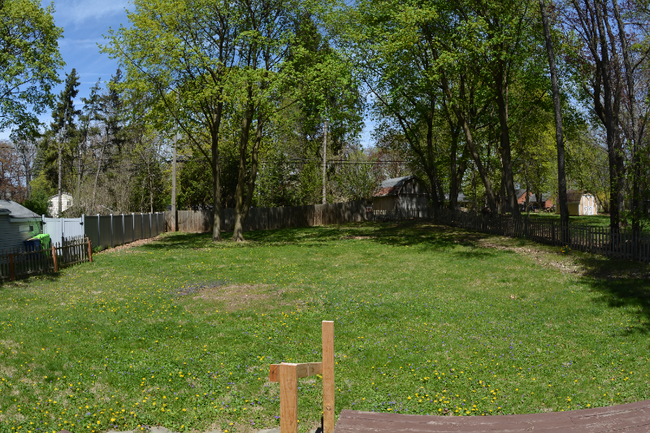 Building Photo - 2317 Denby Dr