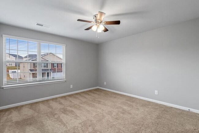 Building Photo - Newer Home in Reedy Fork, So Many Upgrades, SS Appliance, Loft, Garage, Fenced!