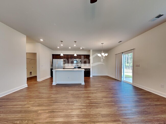 Building Photo - 308 West St