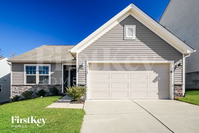 Primary Photo - 10112 Holly Park Dr