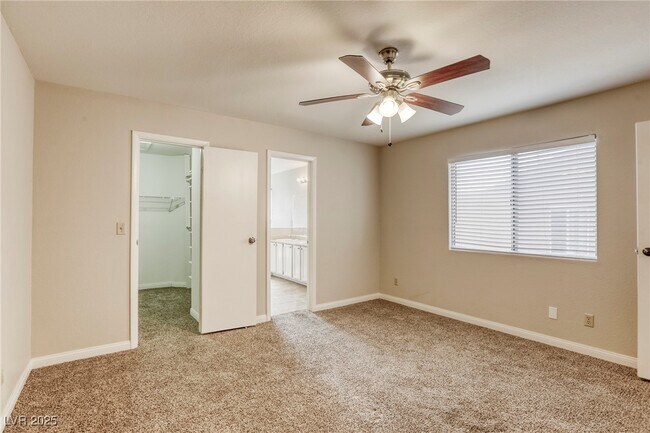 Building Photo - 3922 Gulliver St