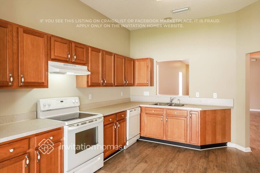 Building Photo - 3963 Pebble Brooke Circle South