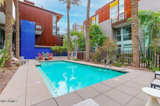 Building Photo - 4747 N Scottsdale Rd