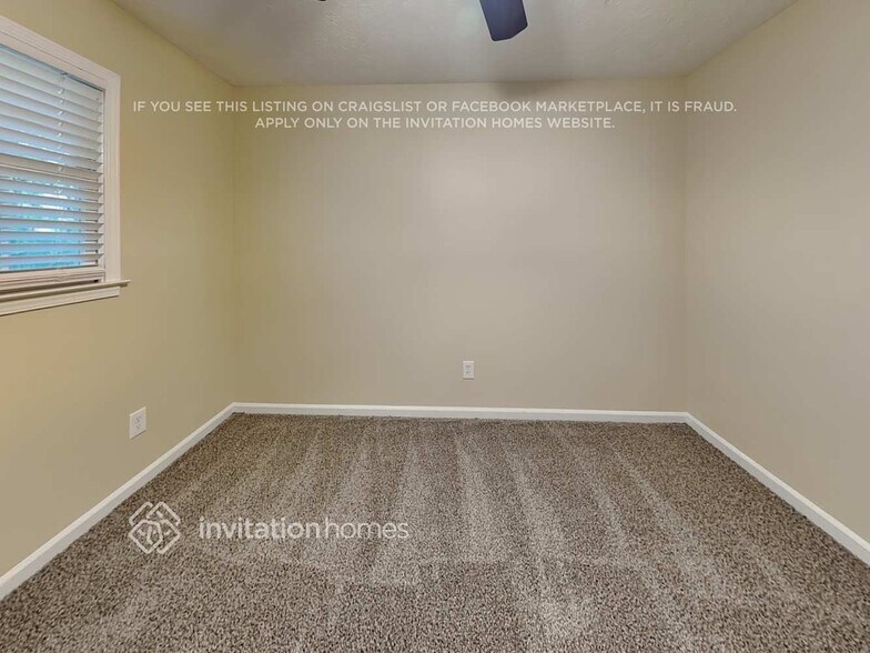 Building Photo - 264 Meek Dr