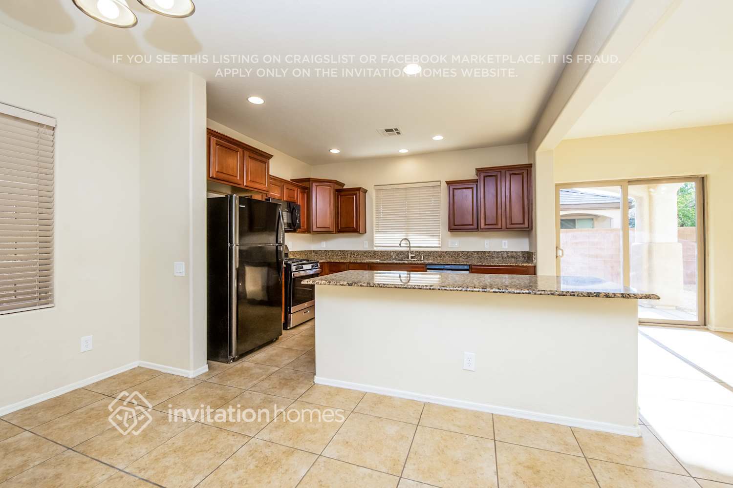 Building Photo - 6860 Pipil St