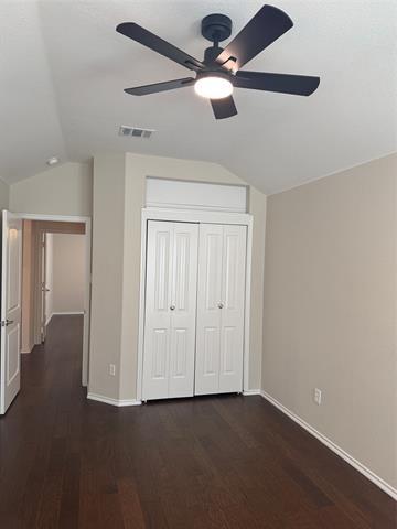 Building Photo - 2204 Spencer Pl