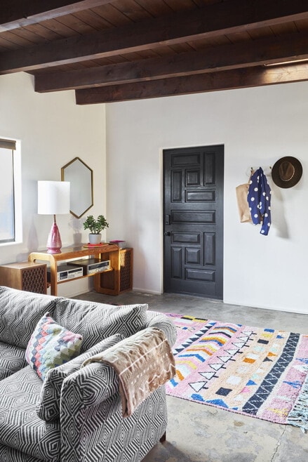 Building Photo - 2845 Agua Fria St