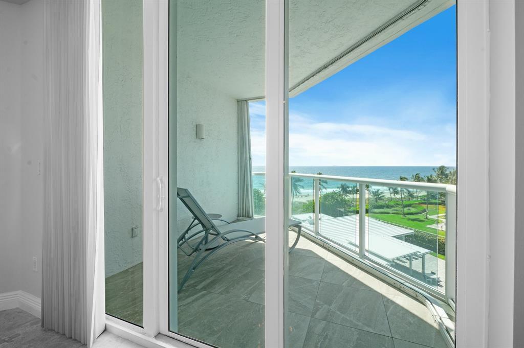 Building Photo - 1430 S Ocean Blvd