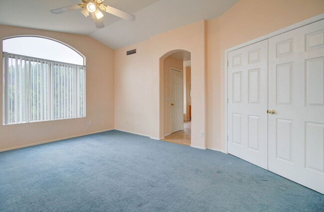 Building Photo - 1350 W Pelican Ct