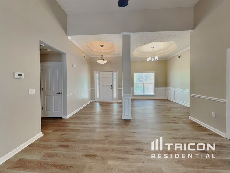 Building Photo - 222 Yardsley Dr