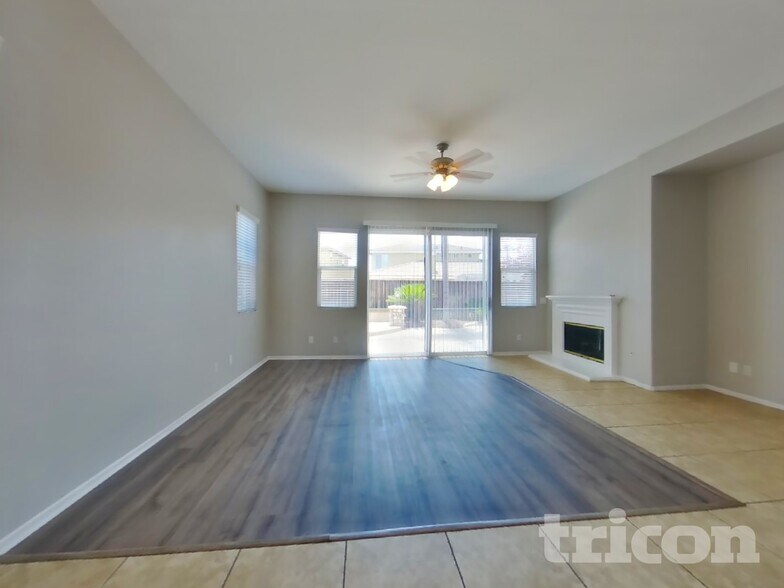 Building Photo - 34629 Foxberry Rd