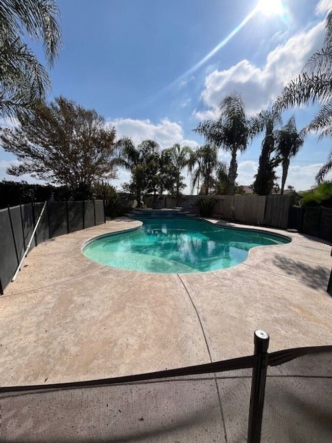 Building Photo - 15321 Lake Berryessa Ct