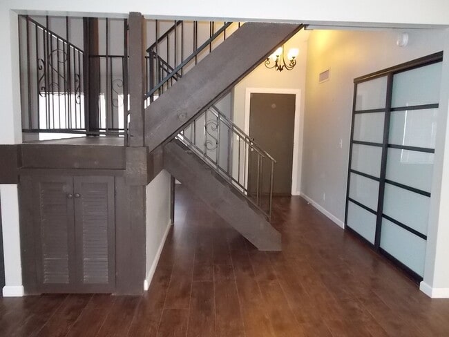 Building Photo - Spacious 4-Bedroom, 3-Bathroom Home with Open Floor Plan & Large Backyard – Prime Location!