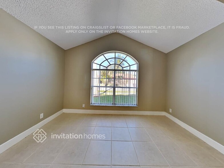 Building Photo - 5170 Foxhall Dr N