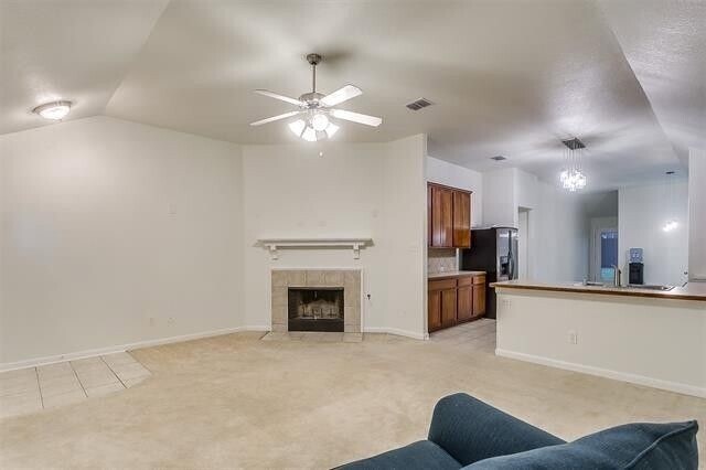 Building Photo - 2661 Calmwater Dr