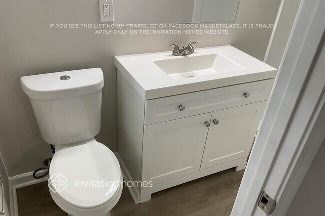 Building Photo - 944 Betty Dr