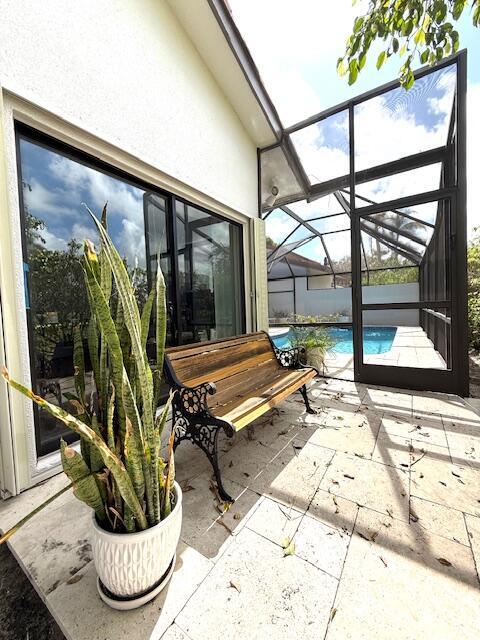 Building Photo - 665 Hollows Cir