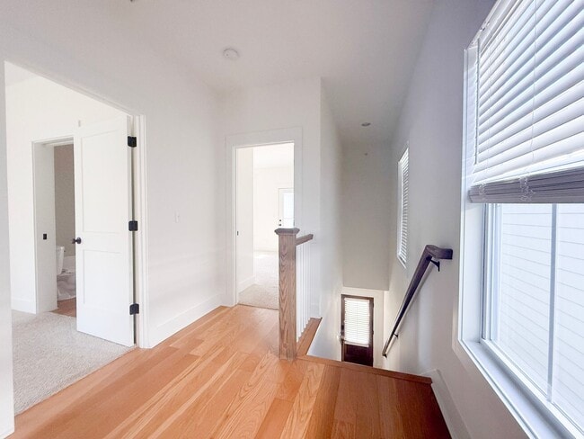 Building Photo - 3-Bedroom Home with Flex Room, Pool Access, and Stainless Steel Appliances Near Downtown Cookeville