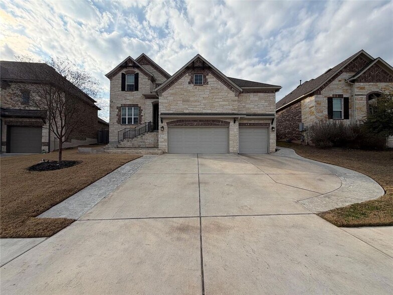 Building Photo - 8709 Moccasin Path