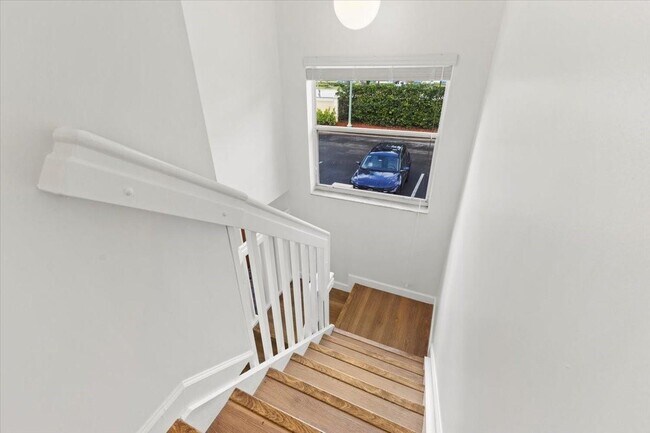 Building Photo - 4903 Schooner Dr