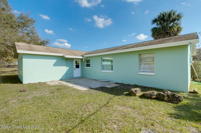 Building Photo - 5711 Margo Ct