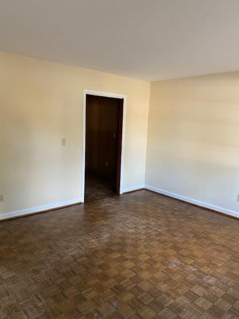 Building Photo - 126 Gayle St