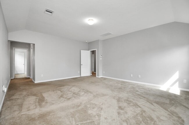 Building Photo - 14018 Harmony Ridge Trl
