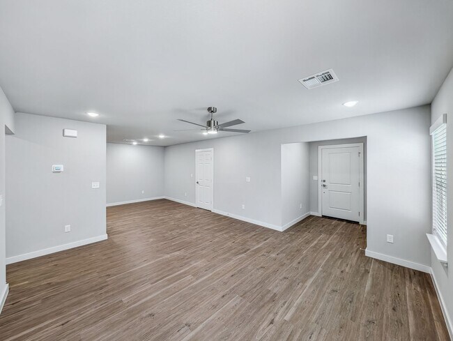 Building Photo - New Construction Rental in Bentonville