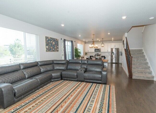 Building Photo - 13534 Tree Sparrow Ln