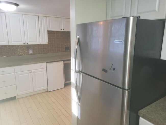 Building Photo - 5 Dupaw Gould Rd