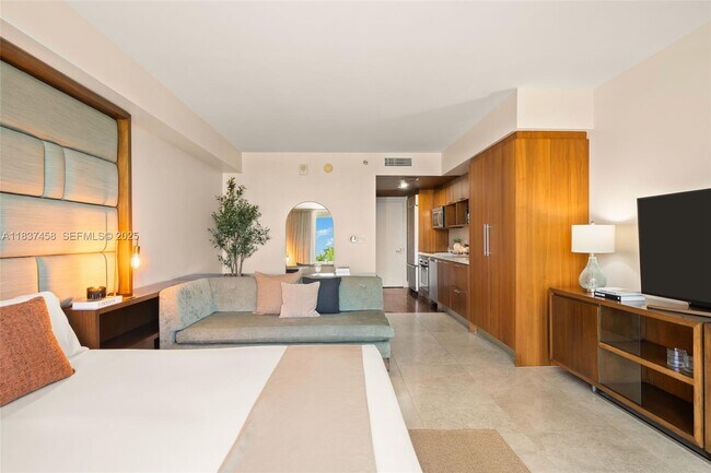 Building Photo - 50 Biscayne Blvd