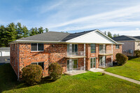 Building Photo - Oakridge Estates