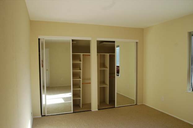 Building Photo - 280 Tradewinds Dr