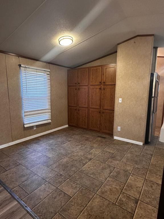 Building Photo - 886 Clark St