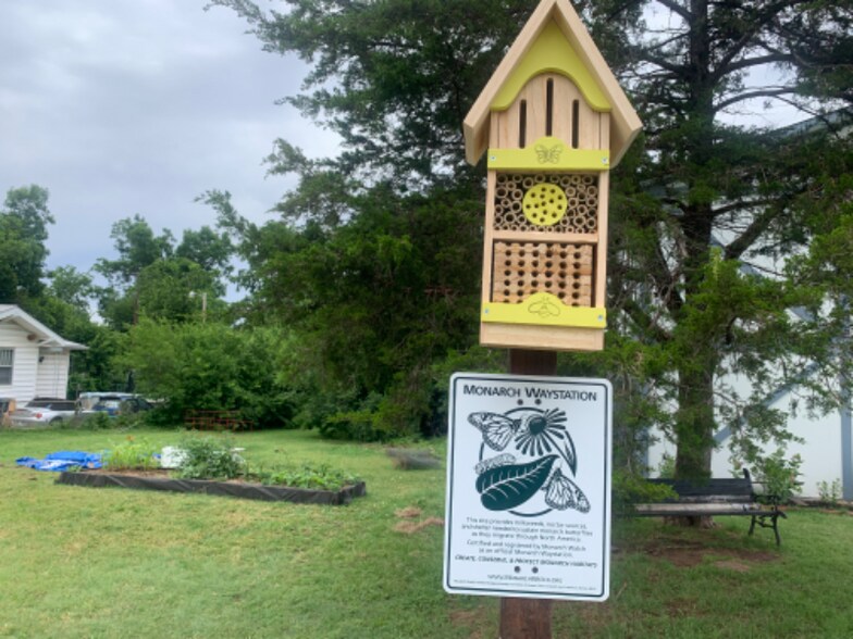 Building Photo - 1701 NW 29th St