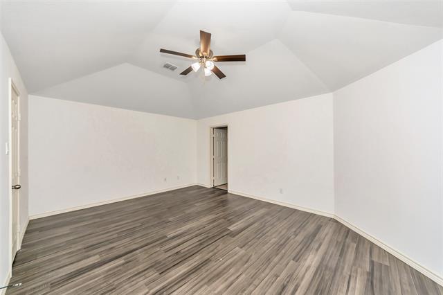 Building Photo - 10209 Fossil Valley Dr