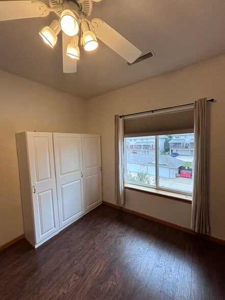 Building Photo - 4387 Berkeley Ln