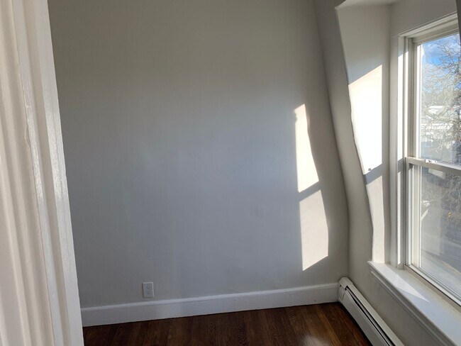 Building Photo - 38 Summer St