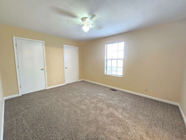 Building Photo - 351 Peabody Dr