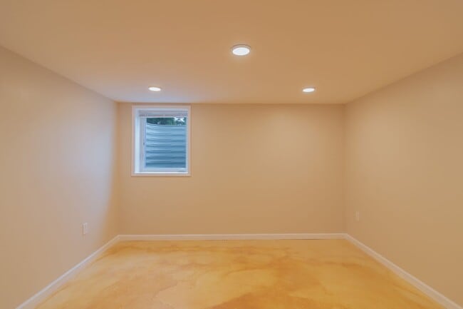 Building Photo - **Coming Soon** Spokane Valley 3 Bed 2 Bath updated home Oversized Lot RV Parking