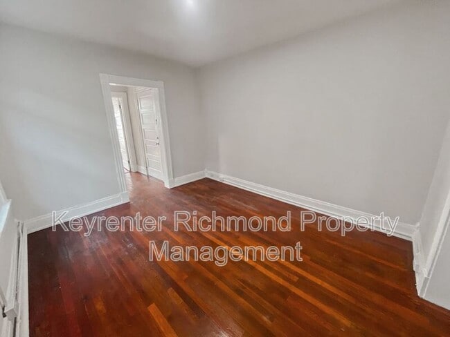 Building Photo - 3106 Stuart Ave