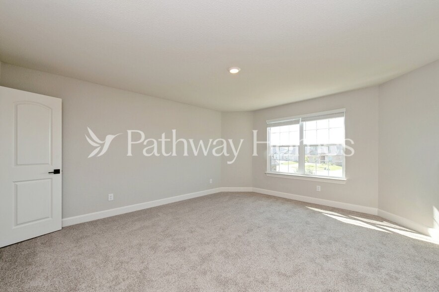 Building Photo - 601 Brookside Dr