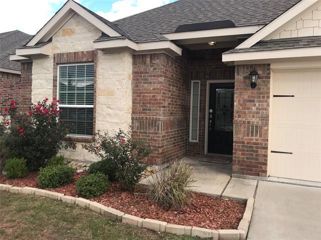 Primary Photo - 1817 Mesquite Ln