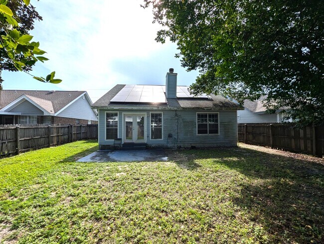 Building Photo - 431 Sandy Ridge Cir