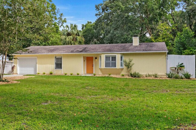 Building Photo - 1844 NW 42nd Ave